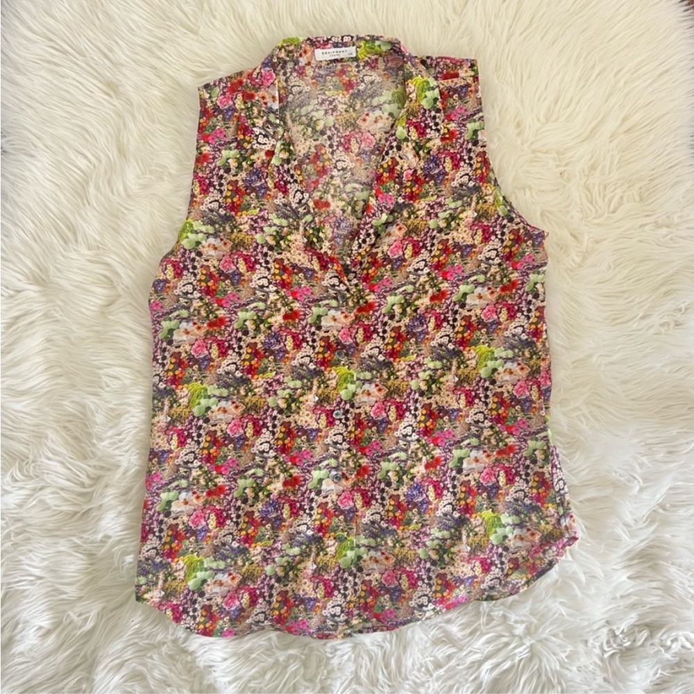 NWOT Equipment Adalyn Silk Sleeveless Top Floral Button Down Large